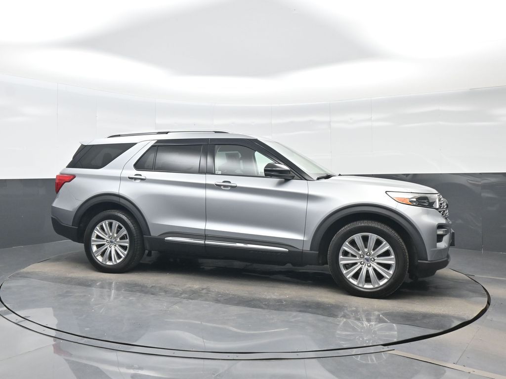 2020 Ford Explorer Limited Silver at Matthews Motors of Wilmington