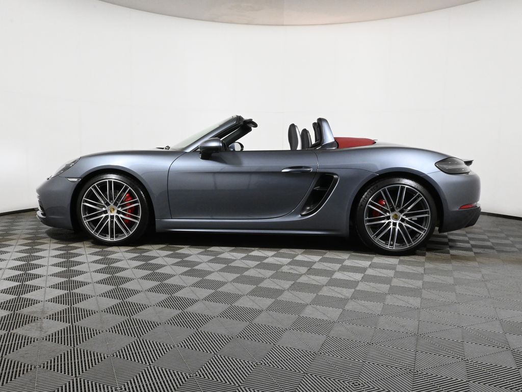 Thumbnail: 2025 Porsche 718 Boxster - 12