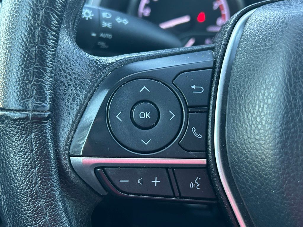 Thumbnail: 2023 Toyota Camry - 20