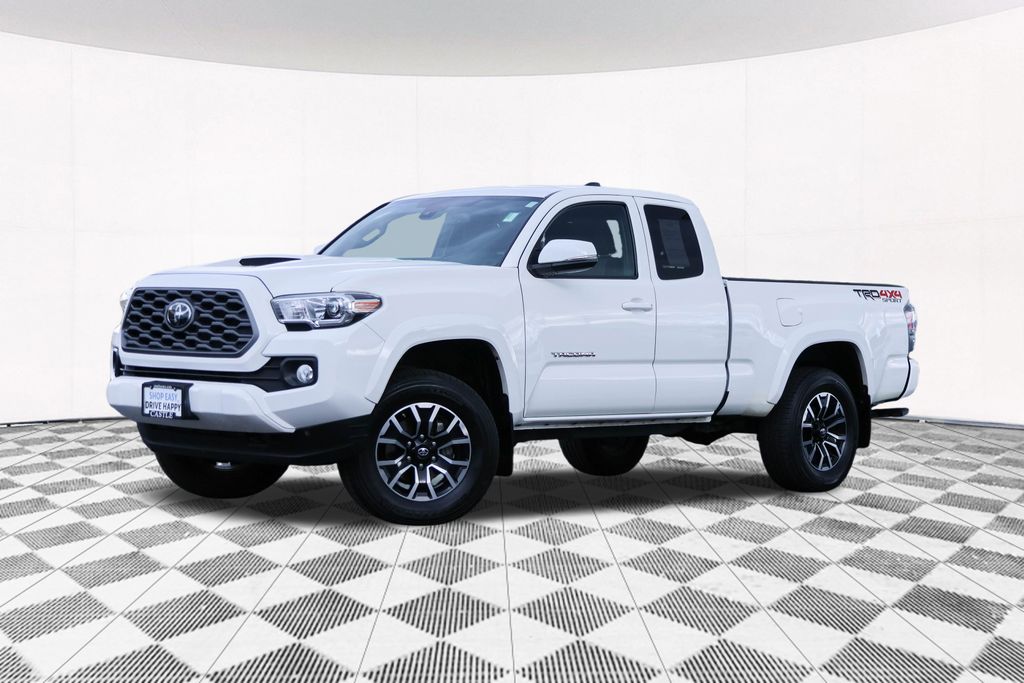 2021 Toyota Tacoma TRD Sport 2