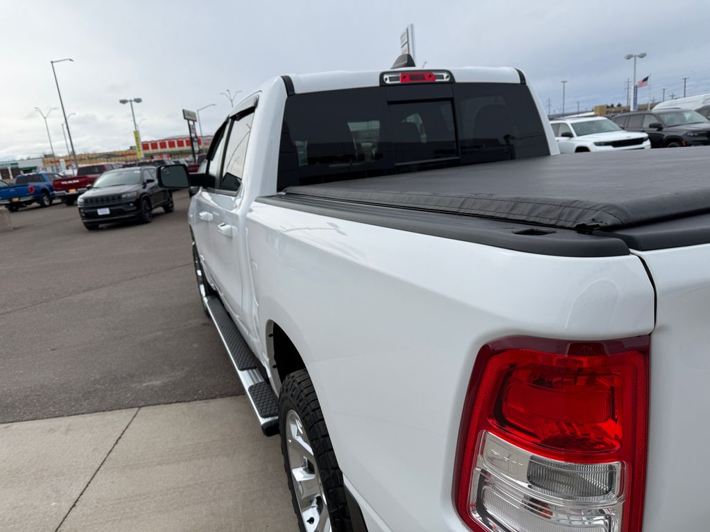 Certified Used 2021 White Ram Big Horn/Lone Star image 34