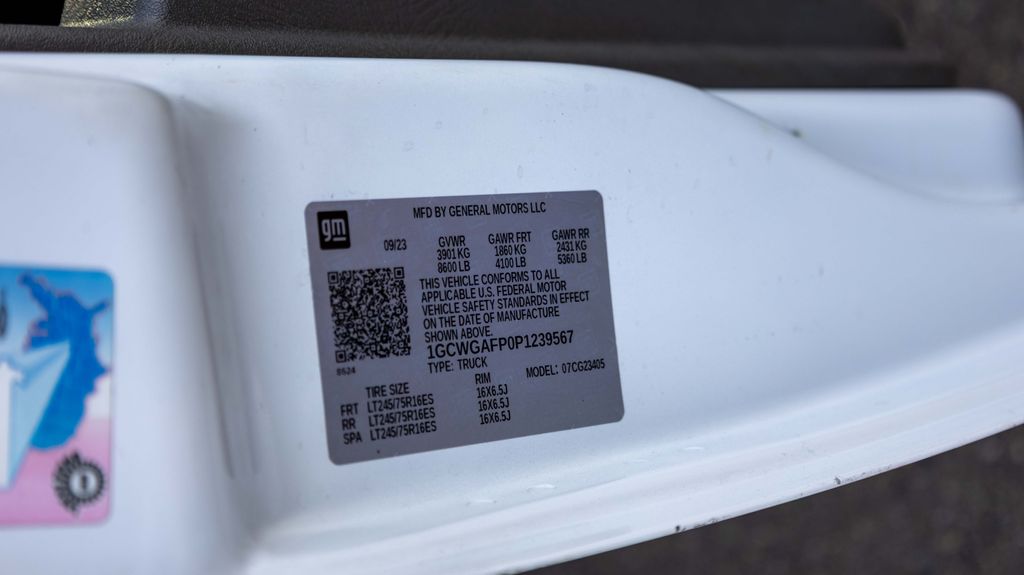 Used 2023 Chevrolet Express 2500 Work Van 3D Cargo Van