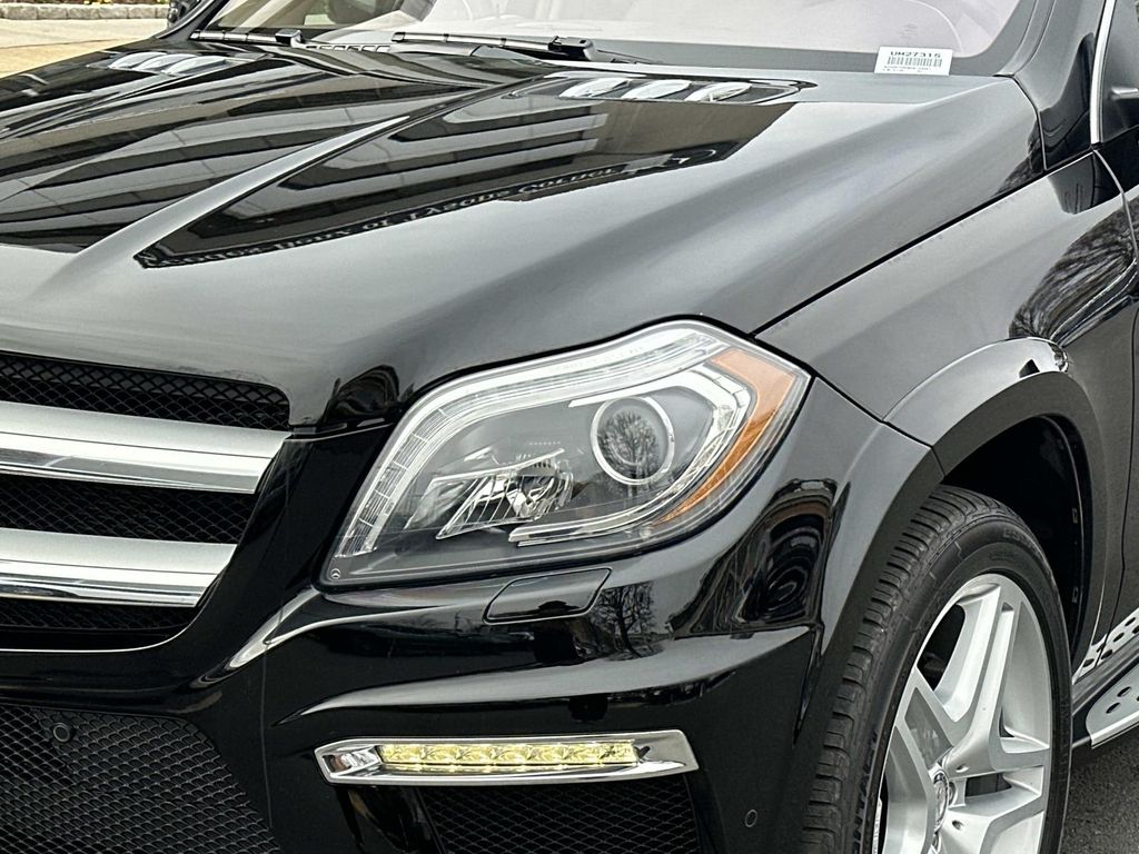 Thumbnail: 2013 Mercedes-Benz GL-Class - 2