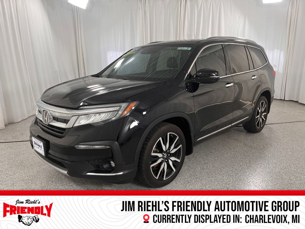  2019 Honda Pilot Touring AWD   