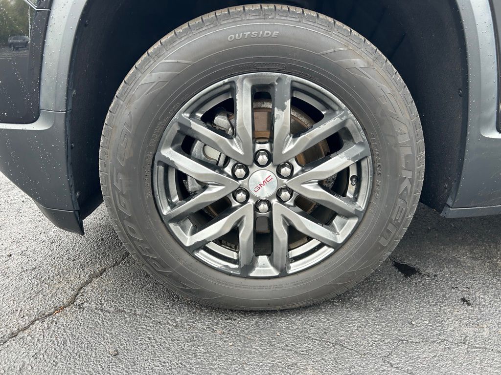 Thumbnail: 2018 GMC Acadia - 10