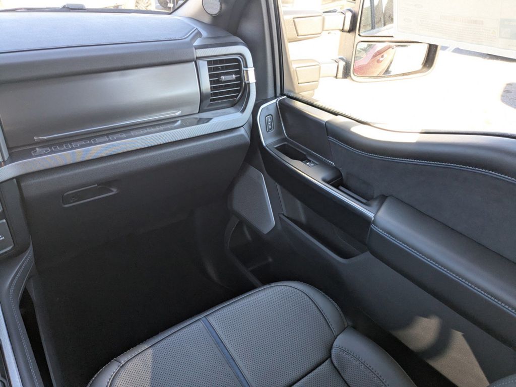 2026 Ford F-250 Super Duty Platinum