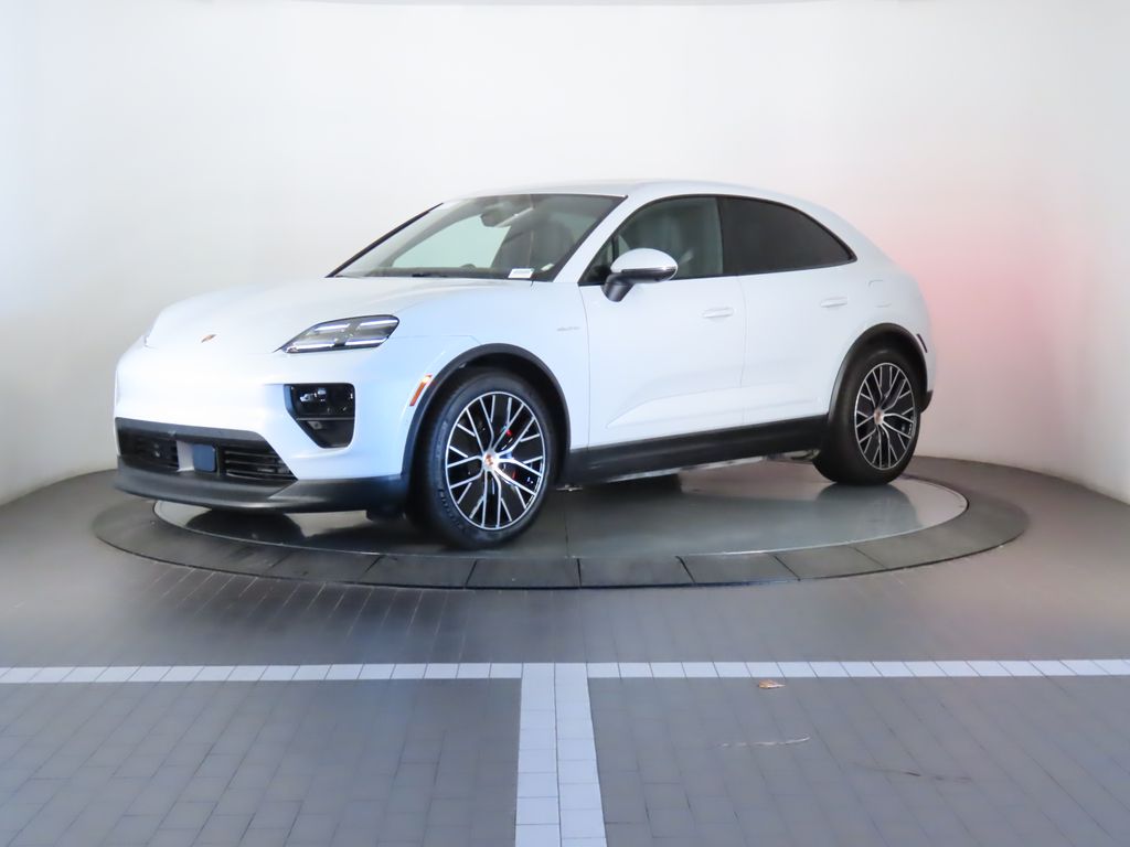 Thumbnail: 2025 Porsche Macan - 1