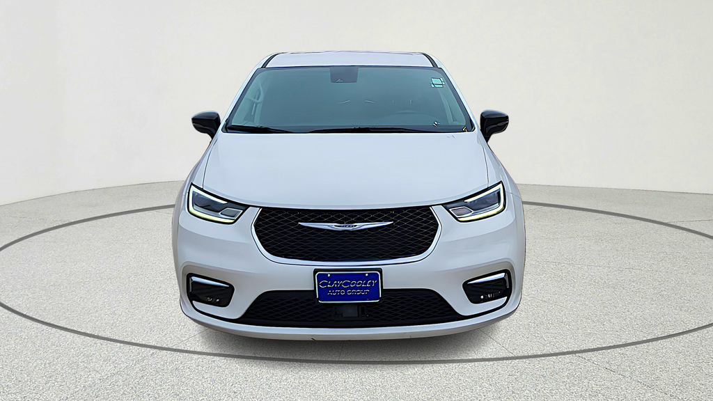 2024 Chrysler Pacifica Hybrid