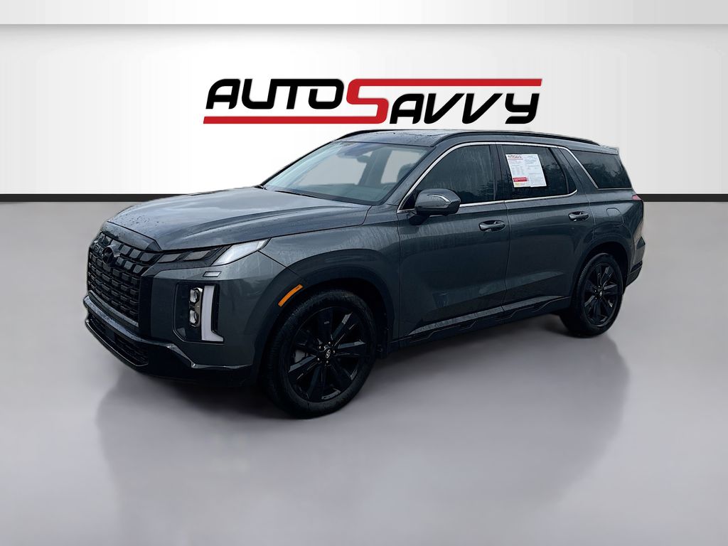 Used 2025 Gray Hyundai XRT image 3