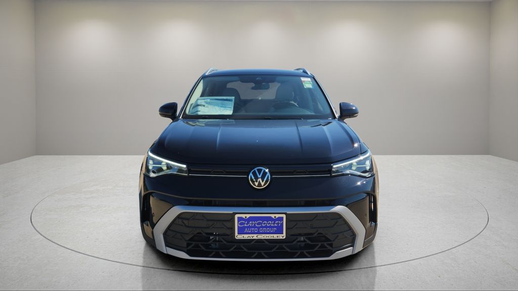 2025 Volkswagen Taos