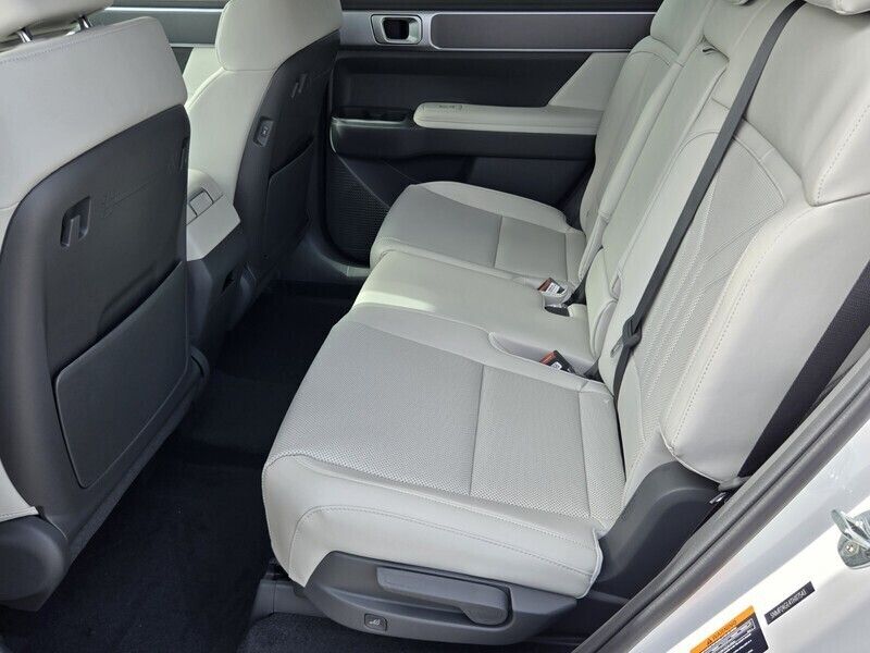 2027 Hyundai Santa Fe