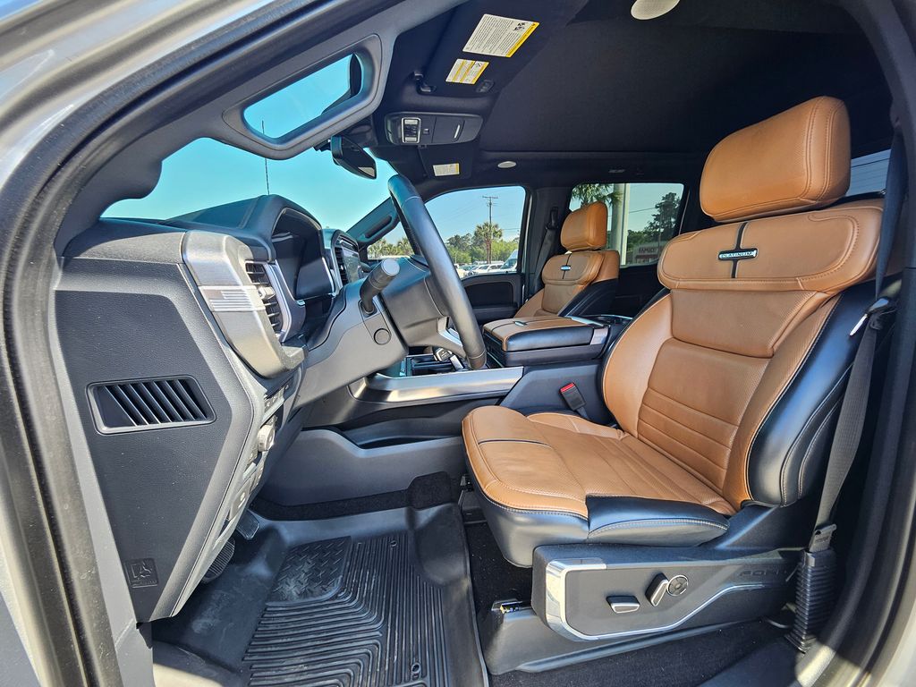 2022 Ford F-150 Platinum - 2