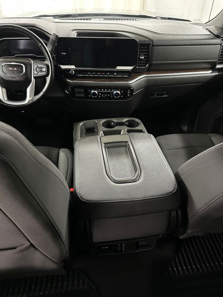 used 2023 GMC Sierra 1500 car, priced at $36,985