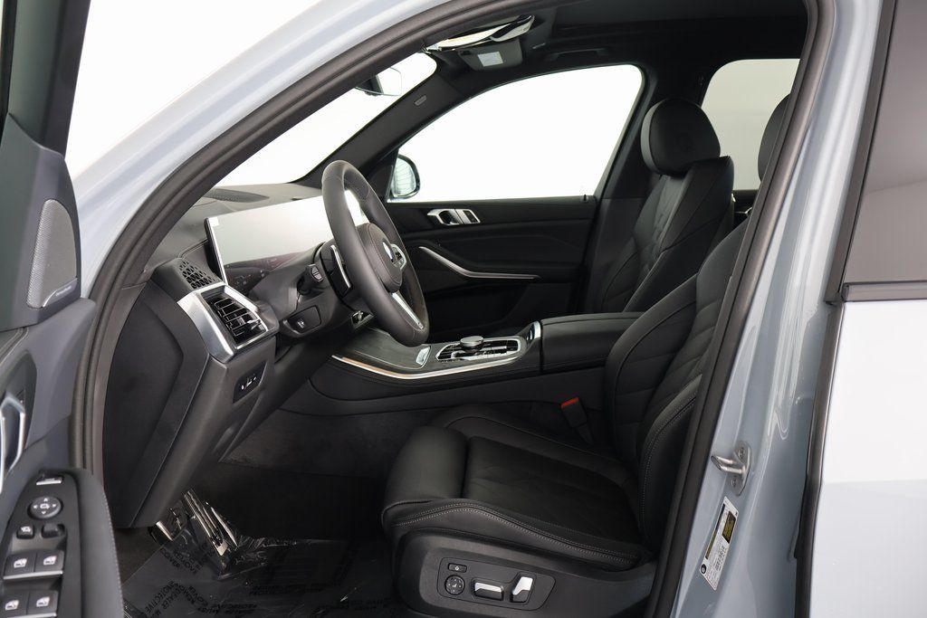 Thumbnail: 2026 BMW X5 - 5