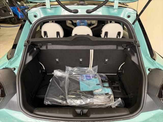 Thumbnail: 2026 MINI Cooper - 22