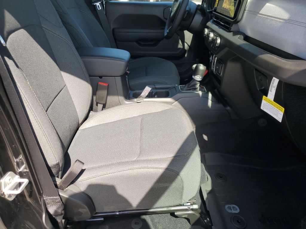 New Car 2025 Jeep Wrangler  For Sale Under $50,000 In Austin, Texas