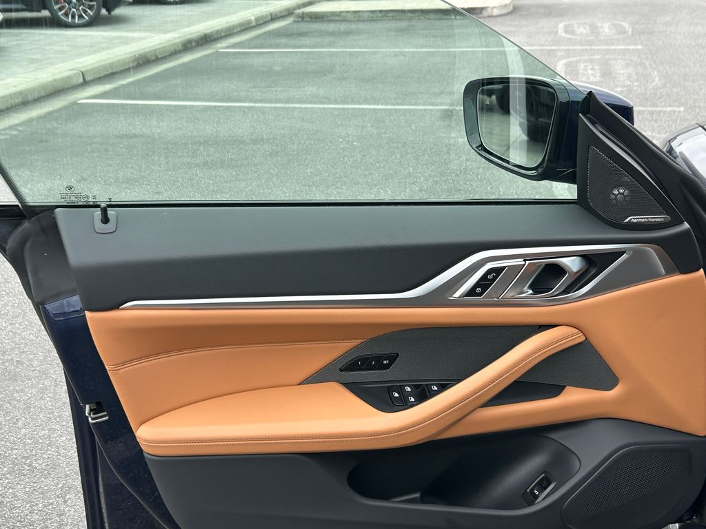 Thumbnail: 2023 BMW i4 - 11