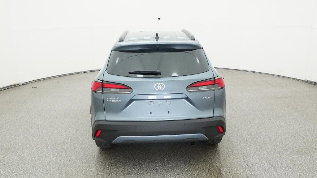 Thumbnail: 2025 Toyota Corolla Cross - 21