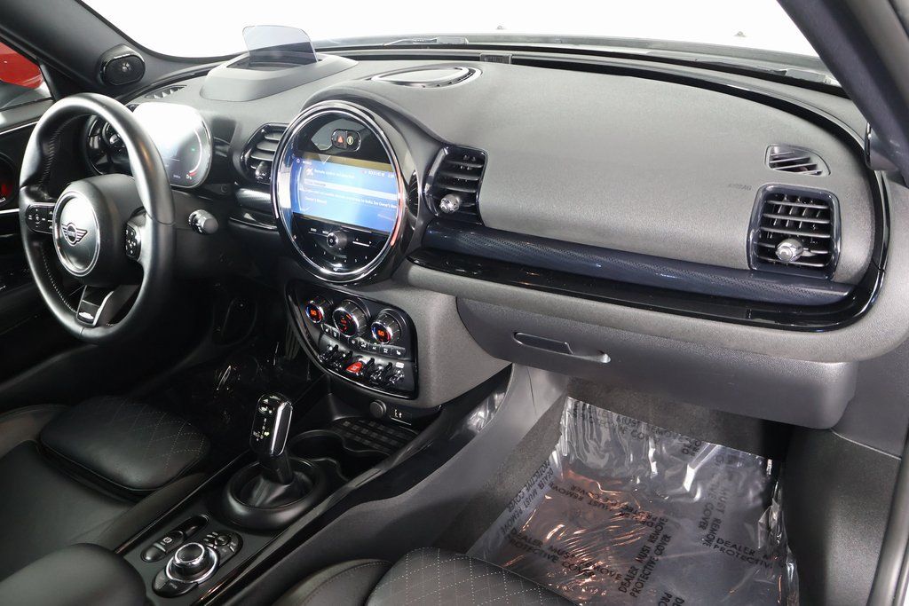 Thumbnail: 2023 MINI Cooper Clubman - 9