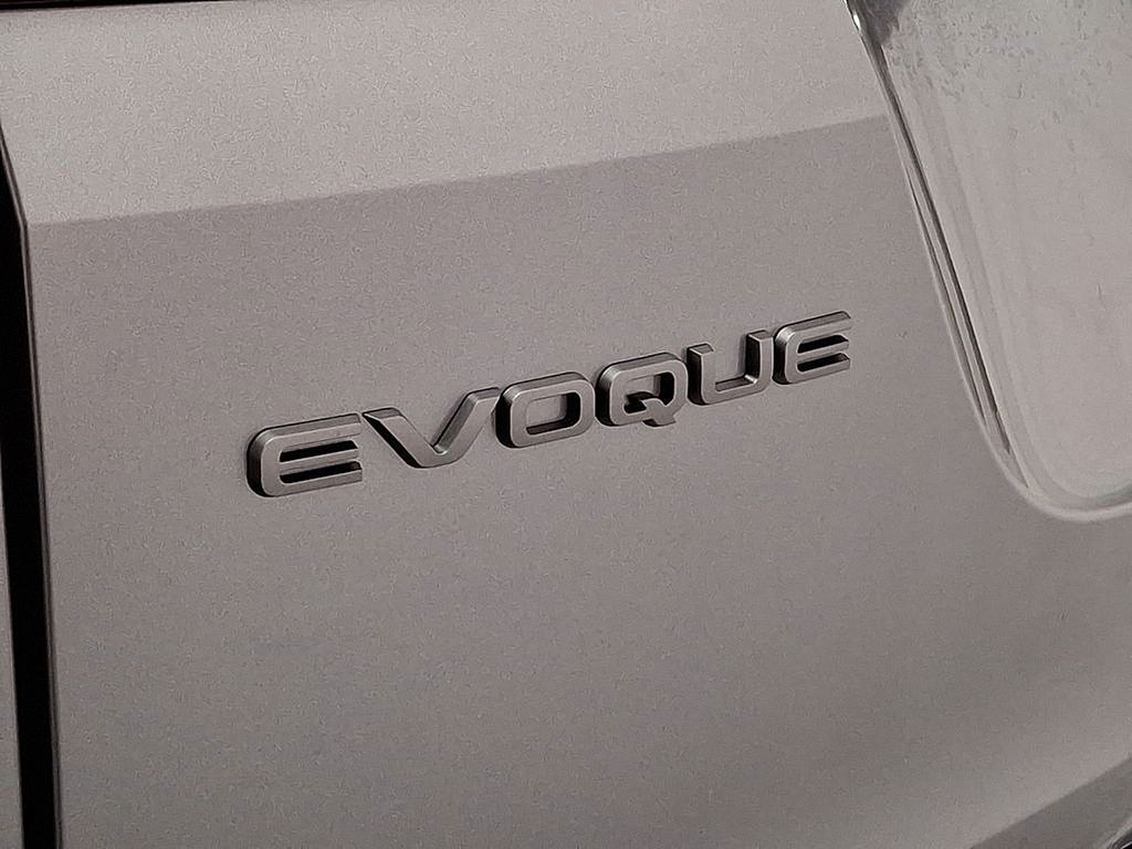 Thumbnail: 2026 Land Rover Range Rover Evoque - 15