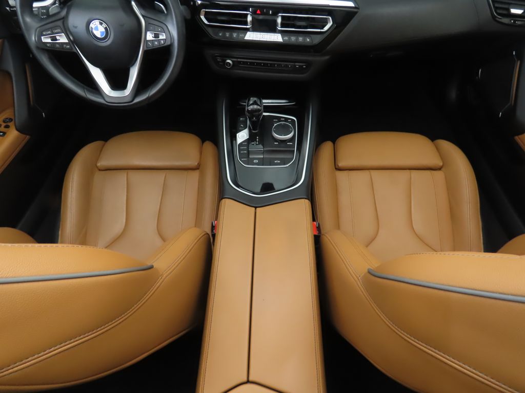 Thumbnail: 2022 BMW Z4 - 25