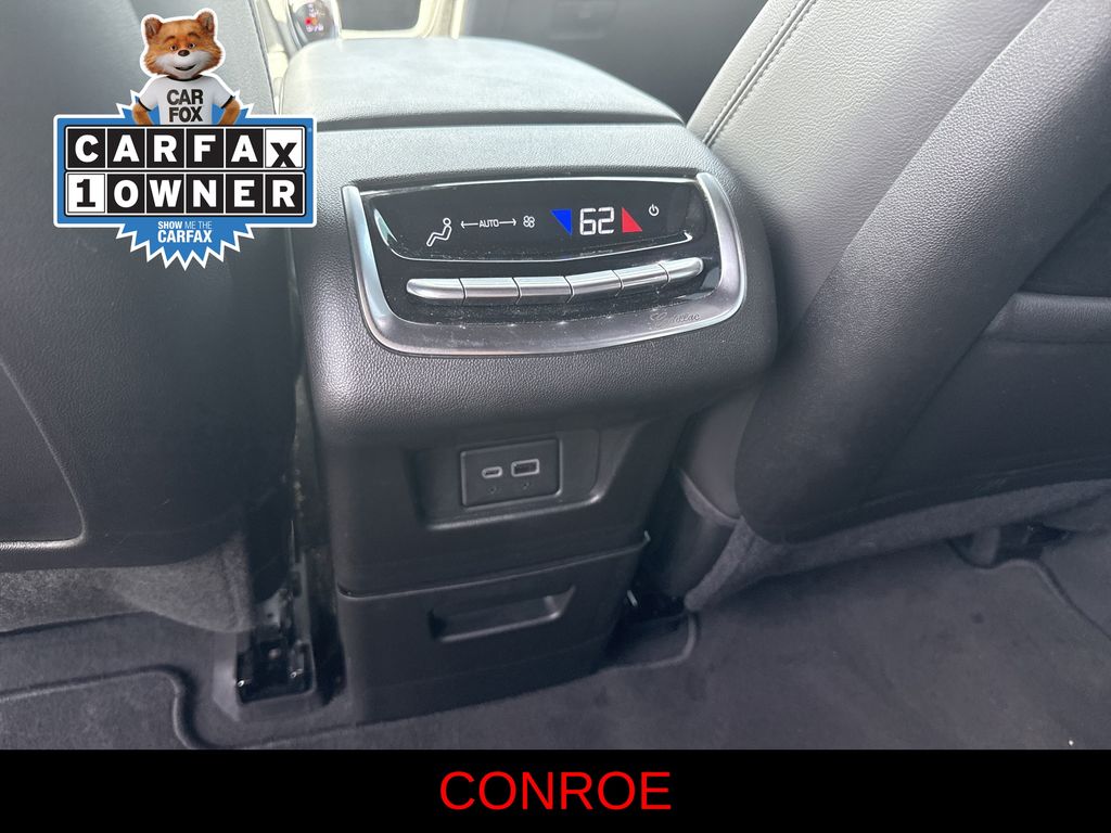 2024 Cadillac XT6 Luxury White at River Oaks CDJR
