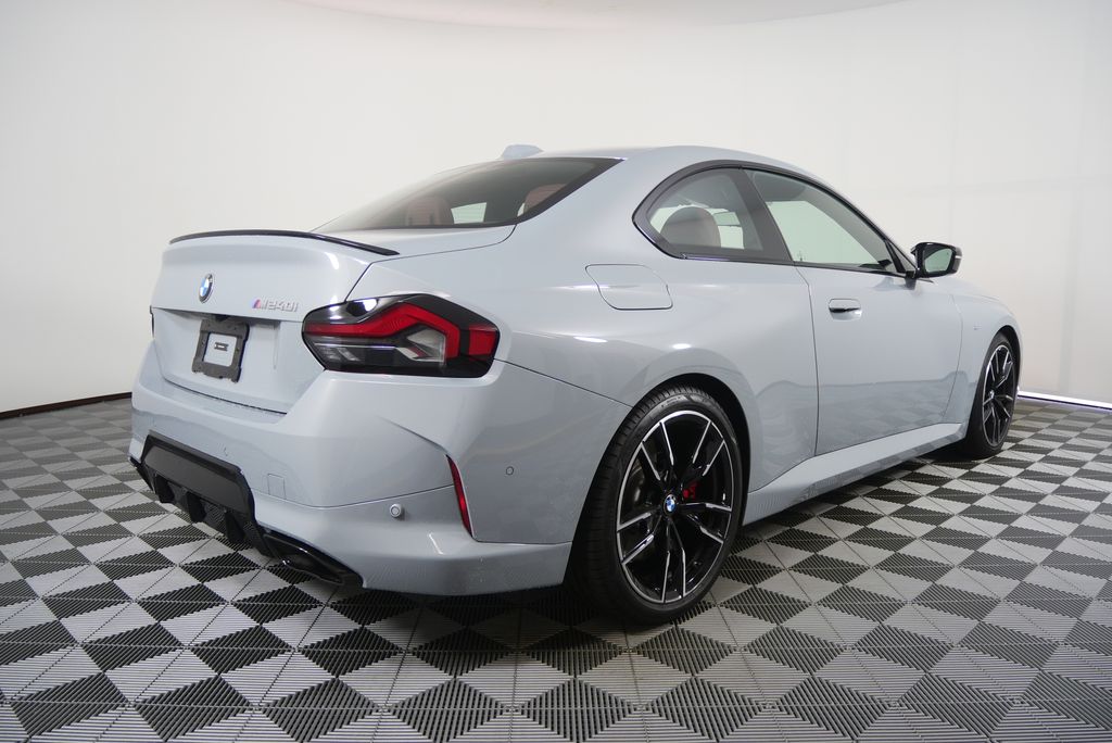 Thumbnail: 2026 BMW 2 Series - 3