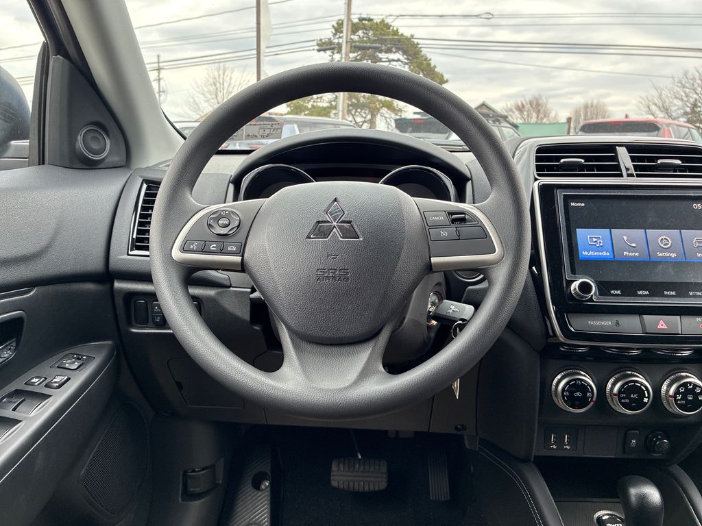 2026 Mitsubishi Outlander Sport 2.0 ES Black at Auto Express Mitsubishi
