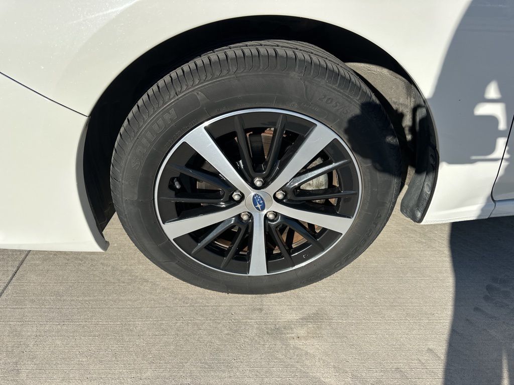 2019 Subaru Impreza 2.0i Premium 12