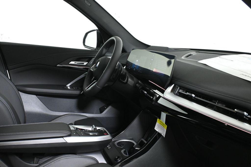 Thumbnail: 2027 BMW X1 - 29