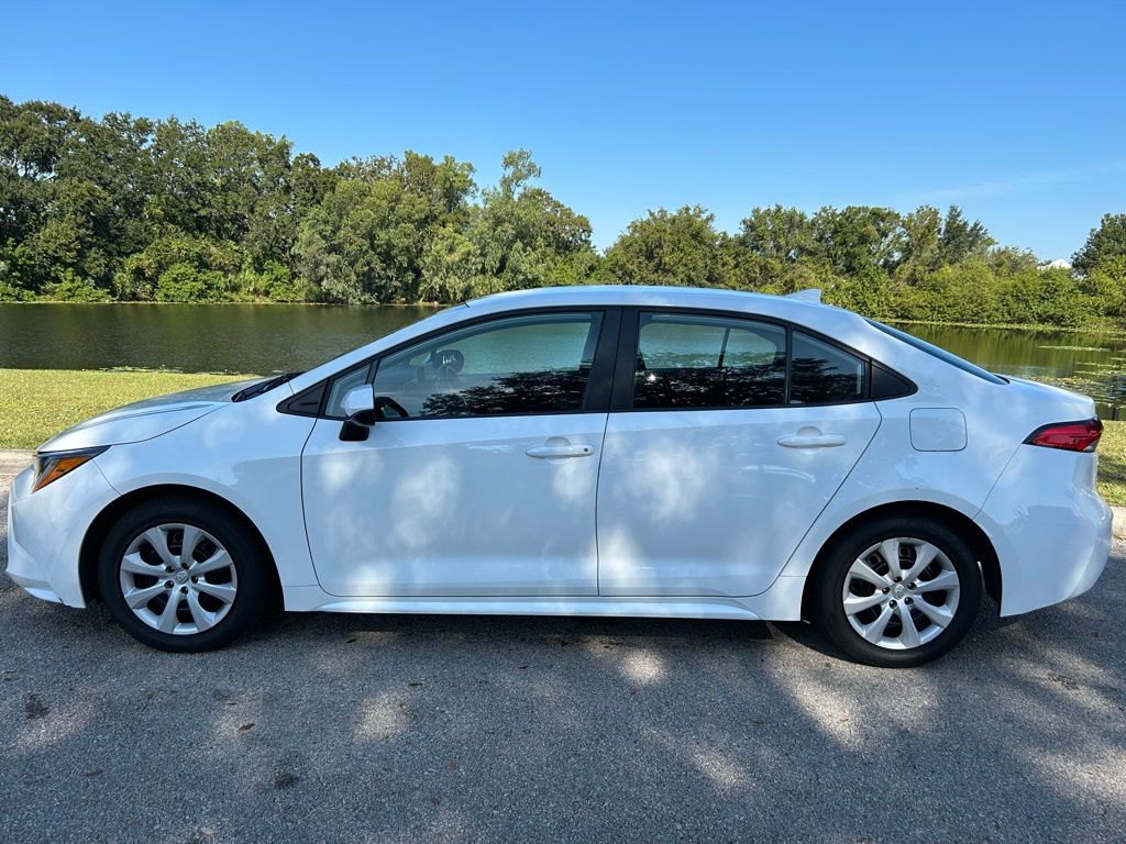 Thumbnail: 2024 Toyota Corolla - 2