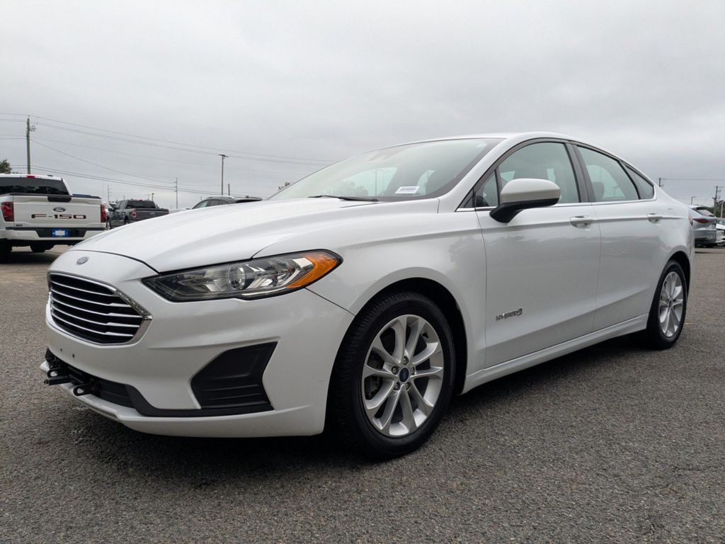 2019 Ford Fusion Hybrid SE