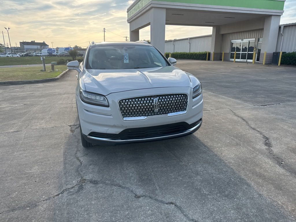 2022 Ceramic Pearl Metallic Tinted Clearcoat Lincoln Nautilus Reserve FWD SUV