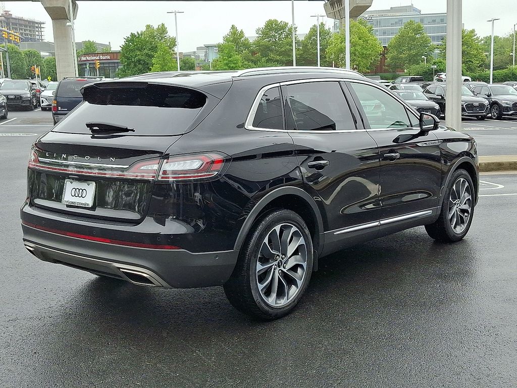 2022 Lincoln Nautilus Reserve 4