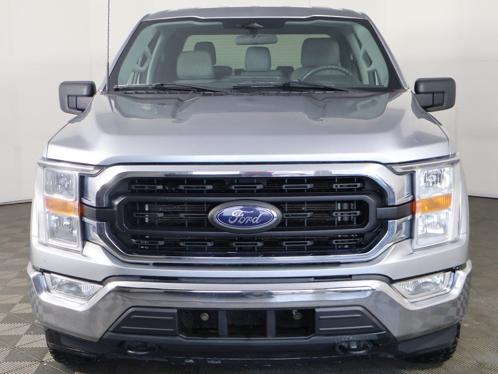 Used 2022 Silver Ford XLT image 11