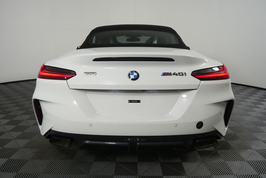 Thumbnail: 2026 BMW Z4 - 5
