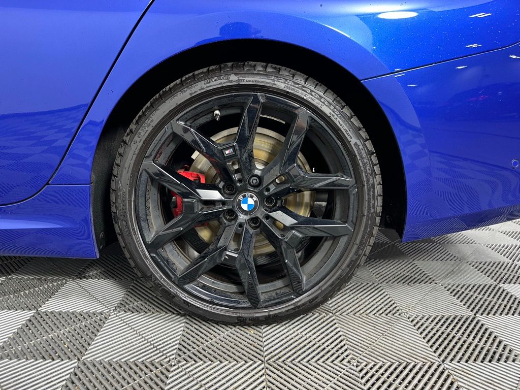 Thumbnail: 2025 BMW 3 Series - 10