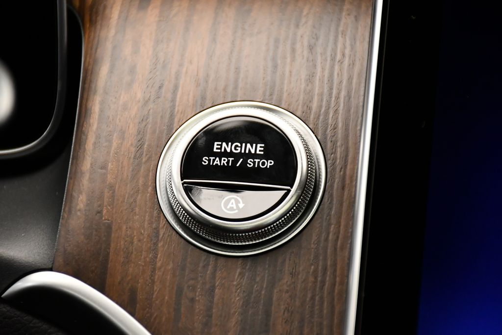 Thumbnail: 2026 Mercedes-Benz GLC - 28