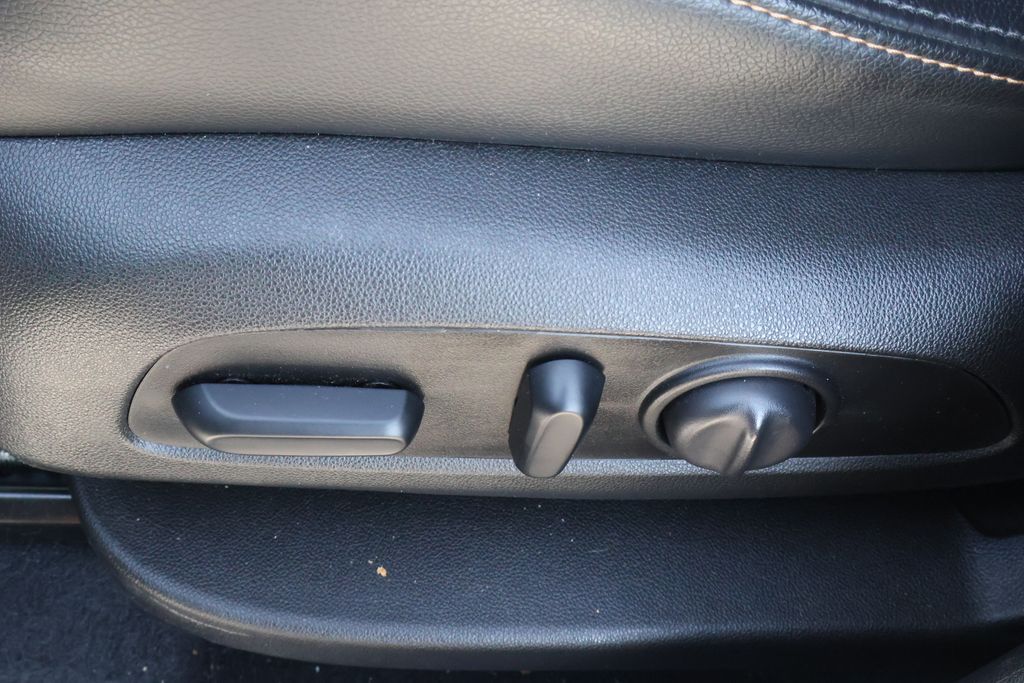 Thumbnail: 2021 Chevrolet Equinox - 13