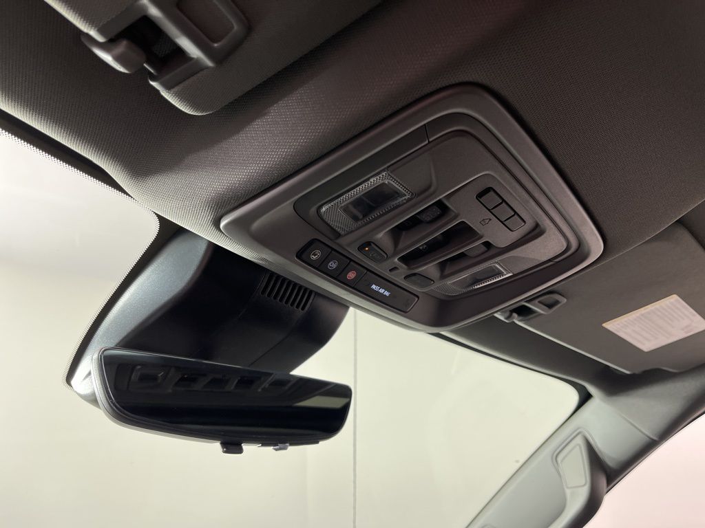 2025 Chevrolet Silverado 1500 LTZ 25