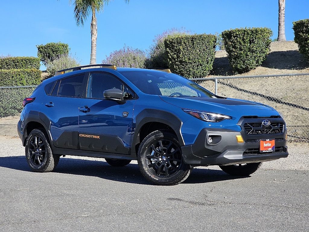 View vehicle photo 4