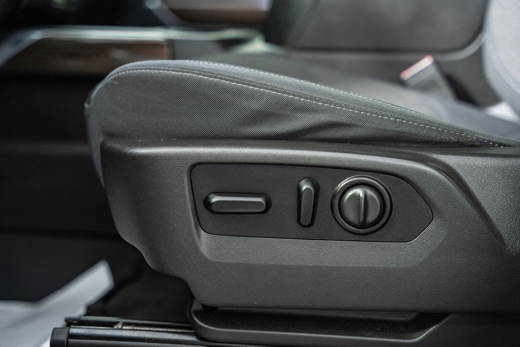 ChevroletSilverado 150035