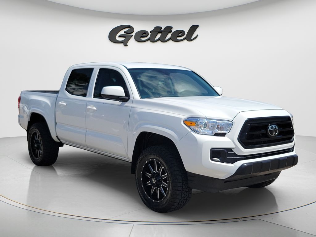 Certified Used 2023 White Toyota SR image 3