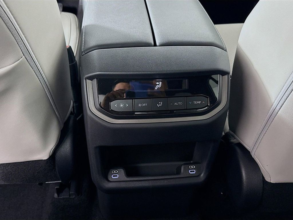 Thumbnail: 2026 Lexus TX - 18