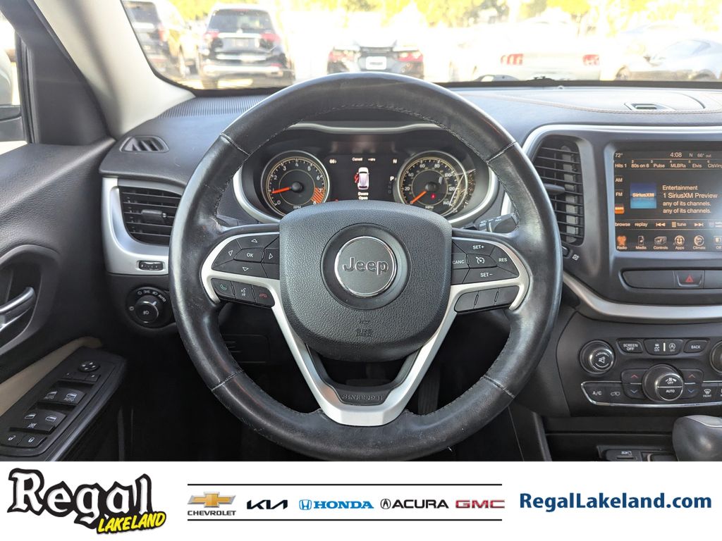 used 2015 Jeep Cherokee car, priced at $8,595