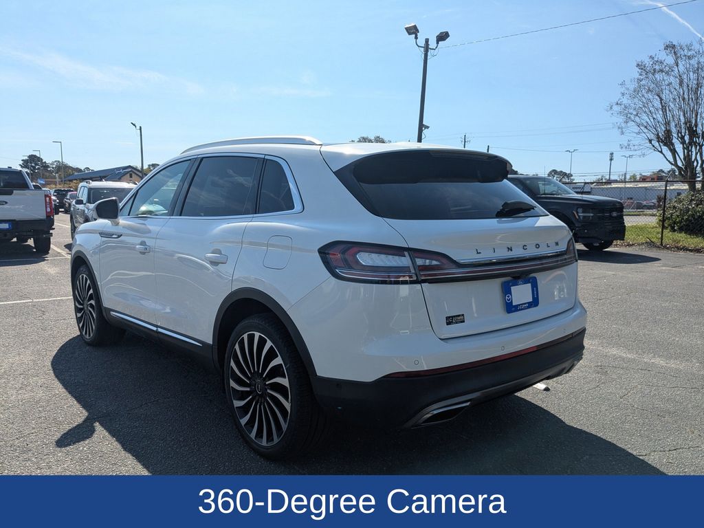 2022 Lincoln Nautilus Black Label