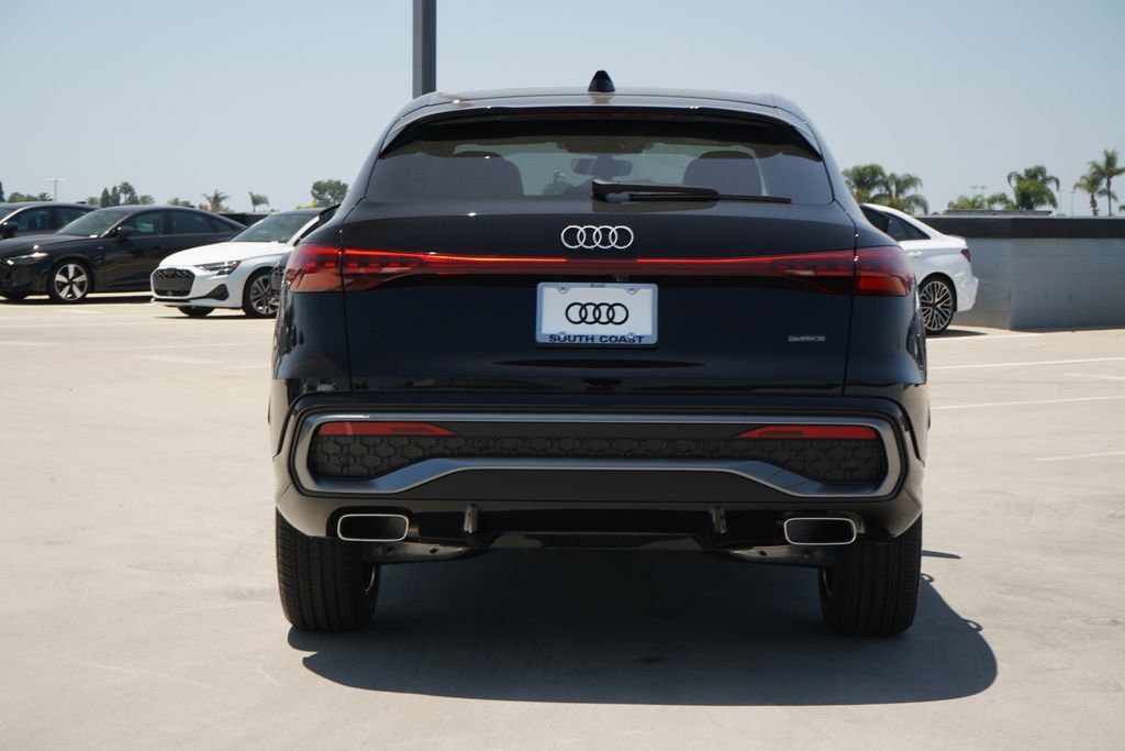Thumbnail: 2026 Audi Q5 - 4