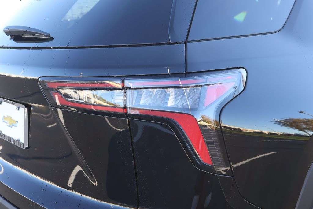 Thumbnail: 2026 Chevrolet Equinox - 7