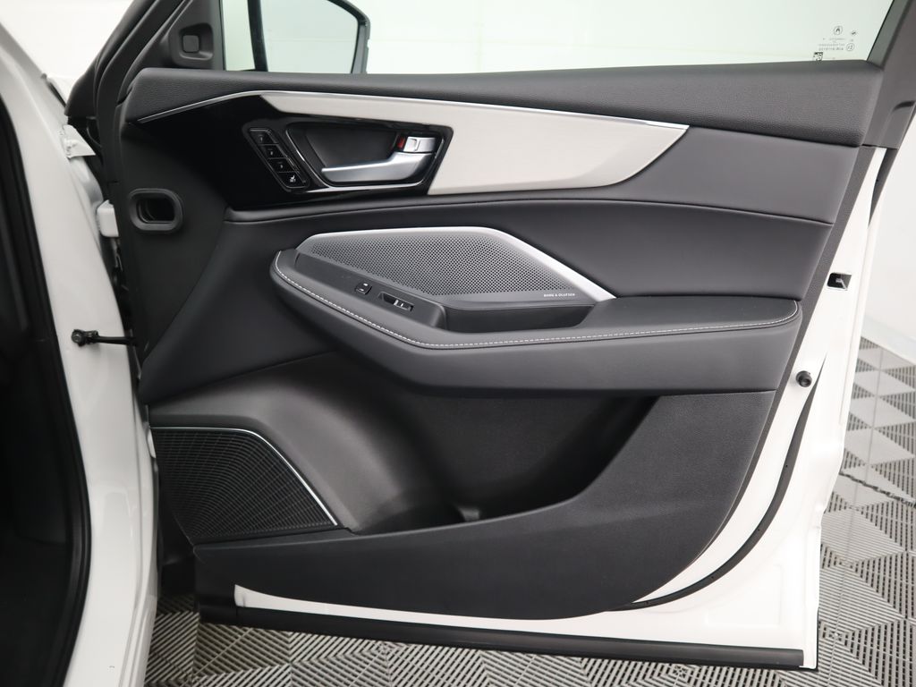 Thumbnail: 2026 Acura MDX - 28