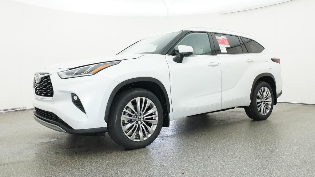Thumbnail: 2026 Toyota Highlander - 7